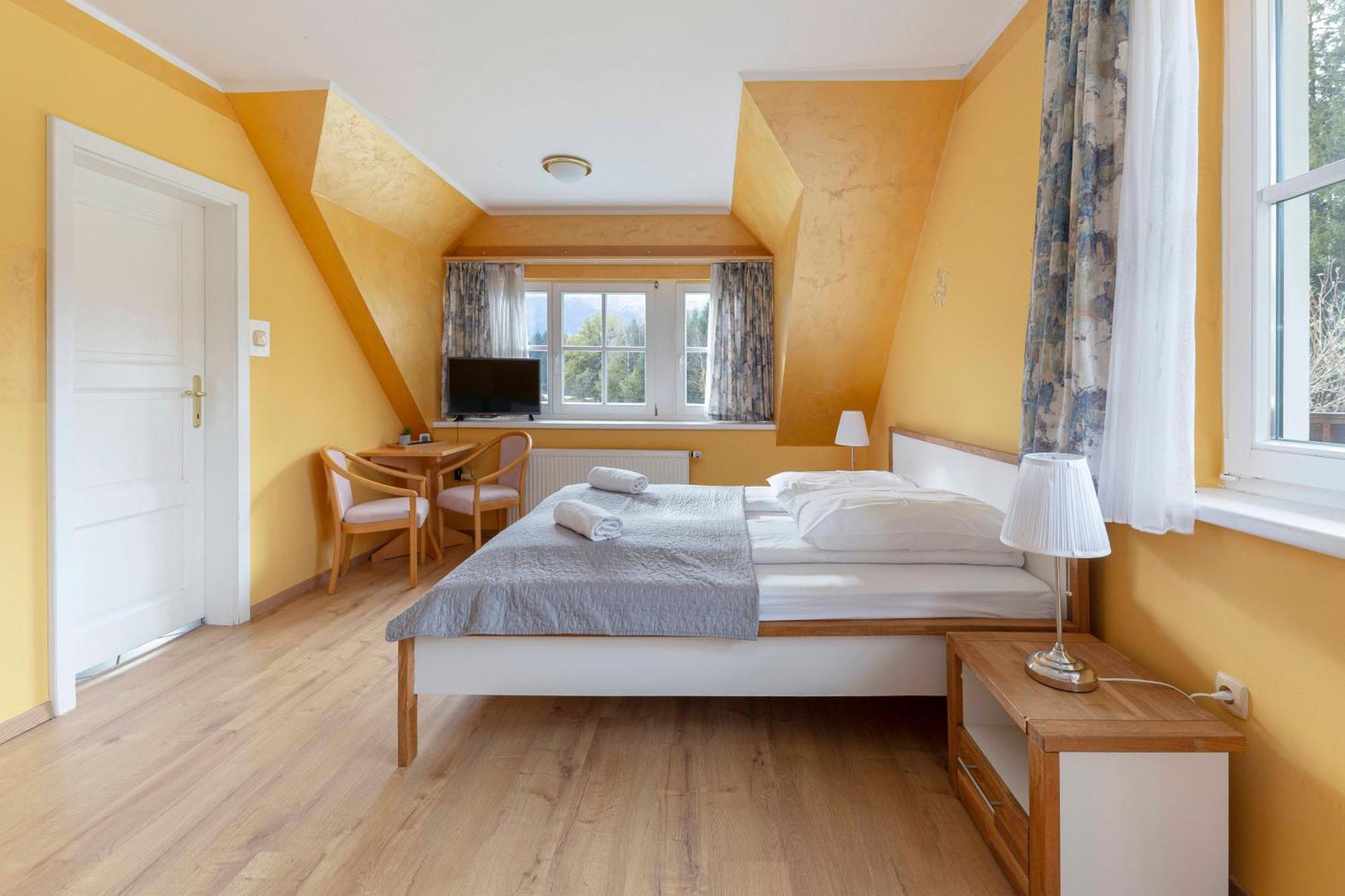 Hotel Burger Veniše Recica ob Savinji Exteriér fotografie