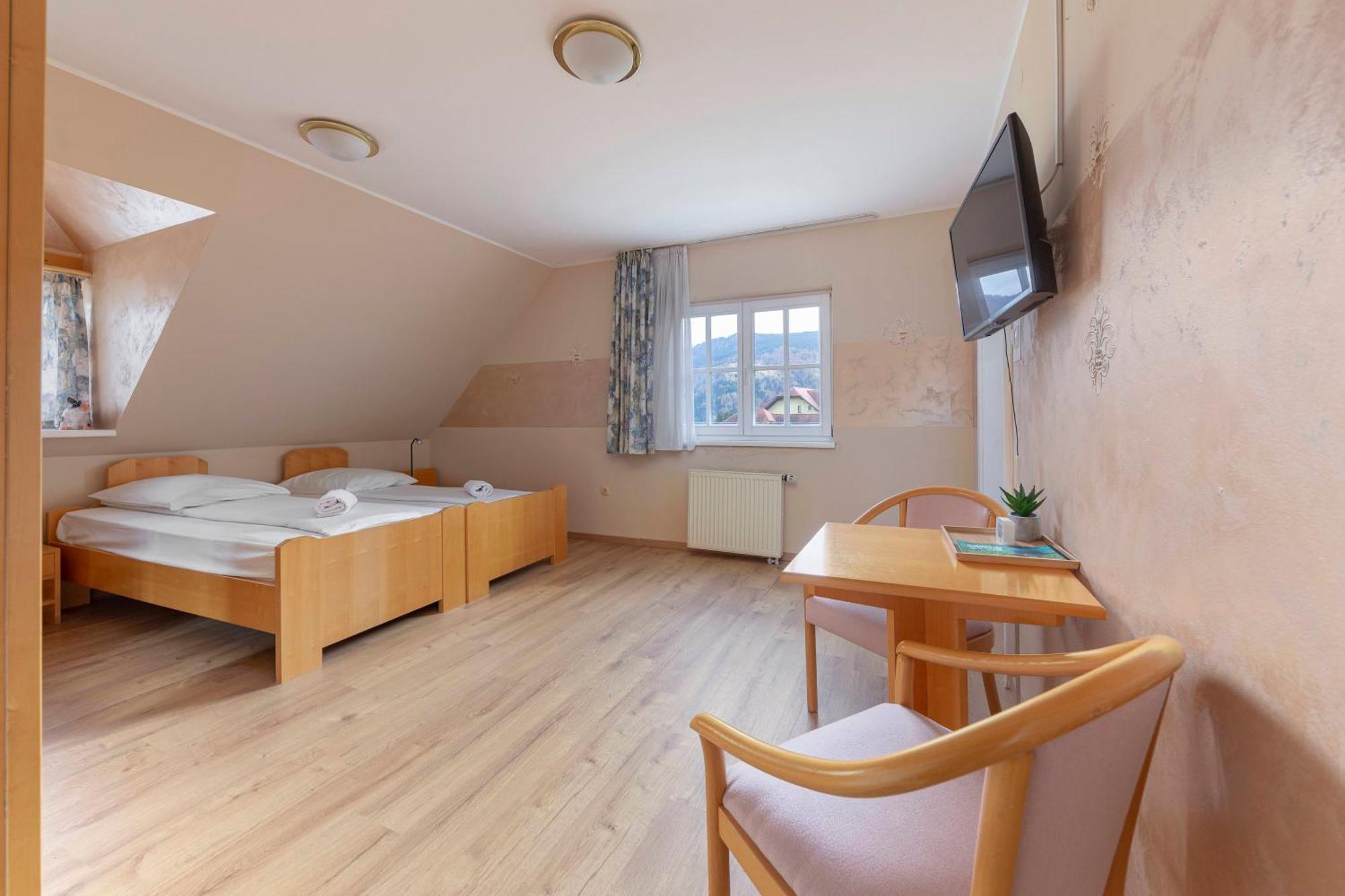 Hotel Burger Veniše Recica ob Savinji Exteriér fotografie