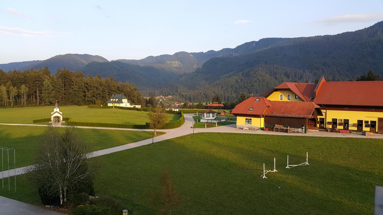 Hotel Burger Veniše Recica ob Savinji Exteriér fotografie